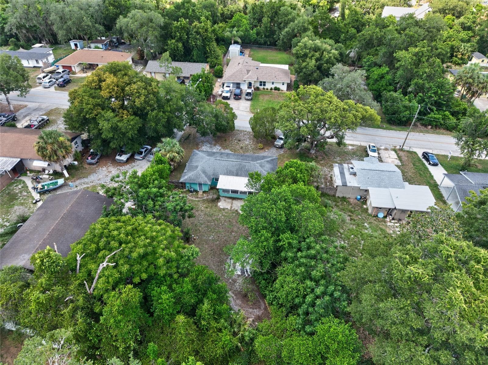 Single Family Residence at 129 COLOMBA RD, DEBARY, photo 6 of 30