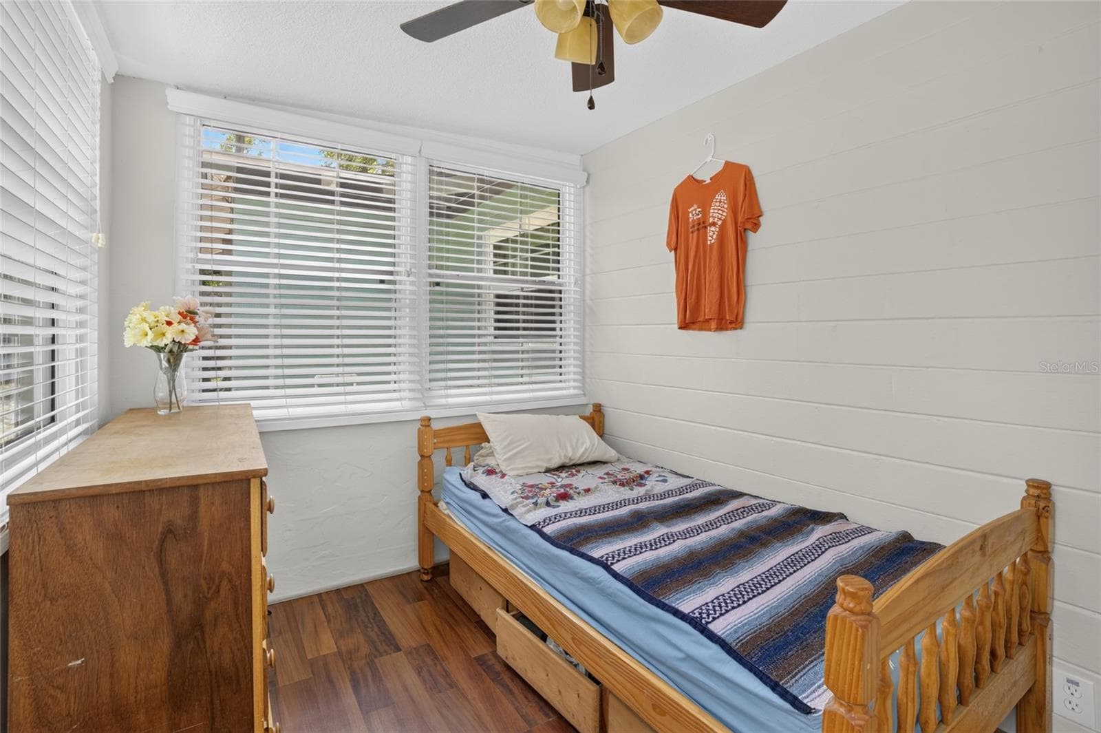 Single Family Residence at 129 COLOMBA RD, DEBARY, photo 16 of 30