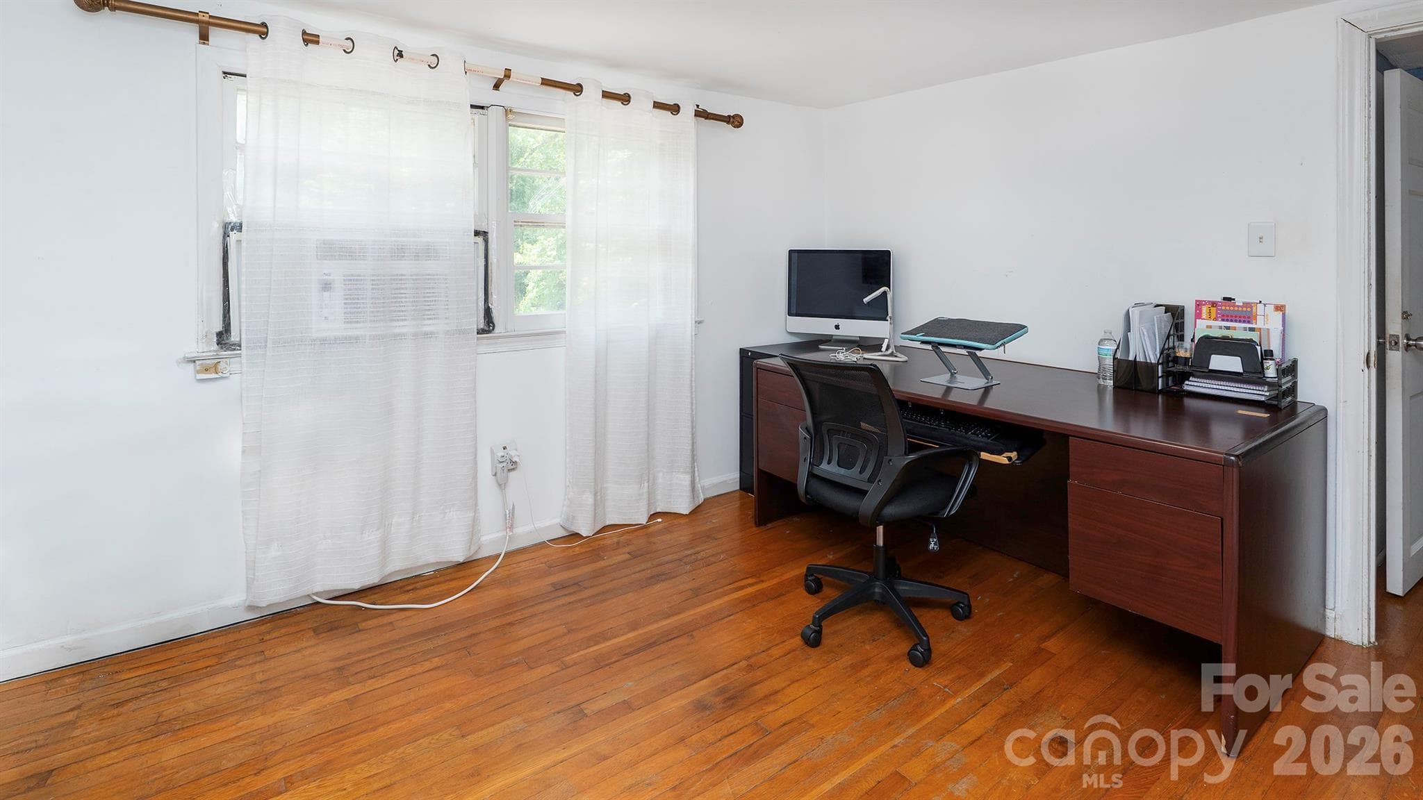 Single Family Residence at 7816 E Lane Drive, Charlotte, photo 23 of 27