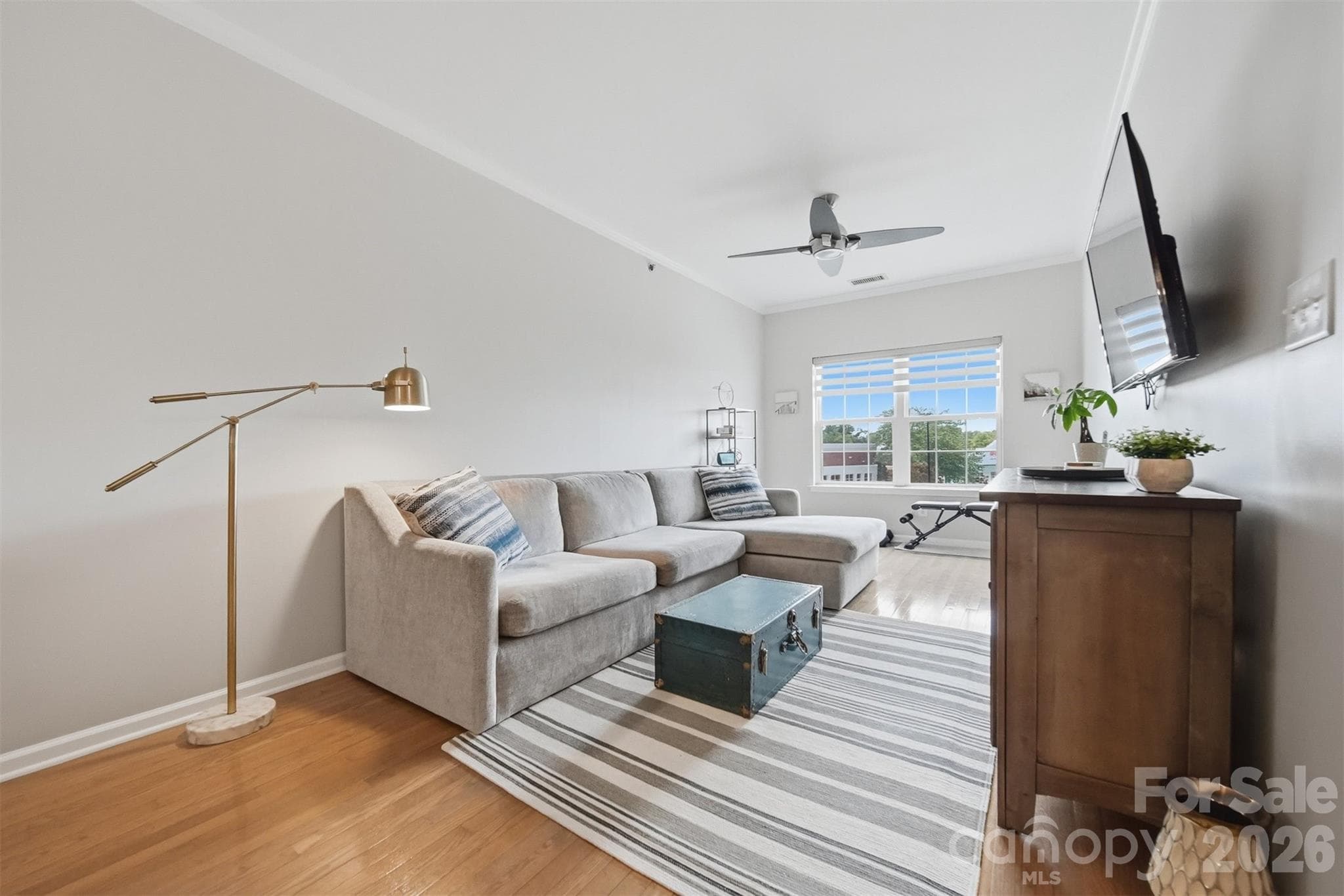 Condominium at Hickory, photo 5 of 29