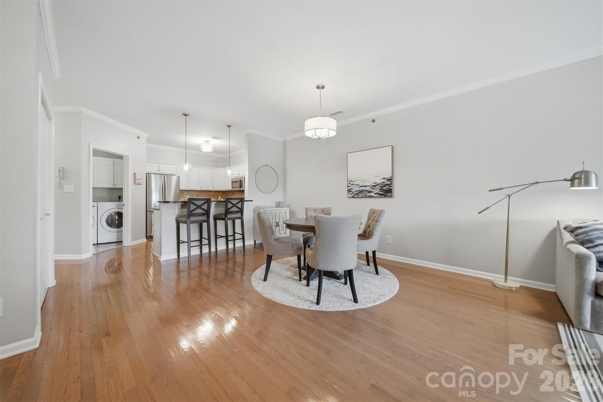 Condominium at Hickory, photo 7 of 29