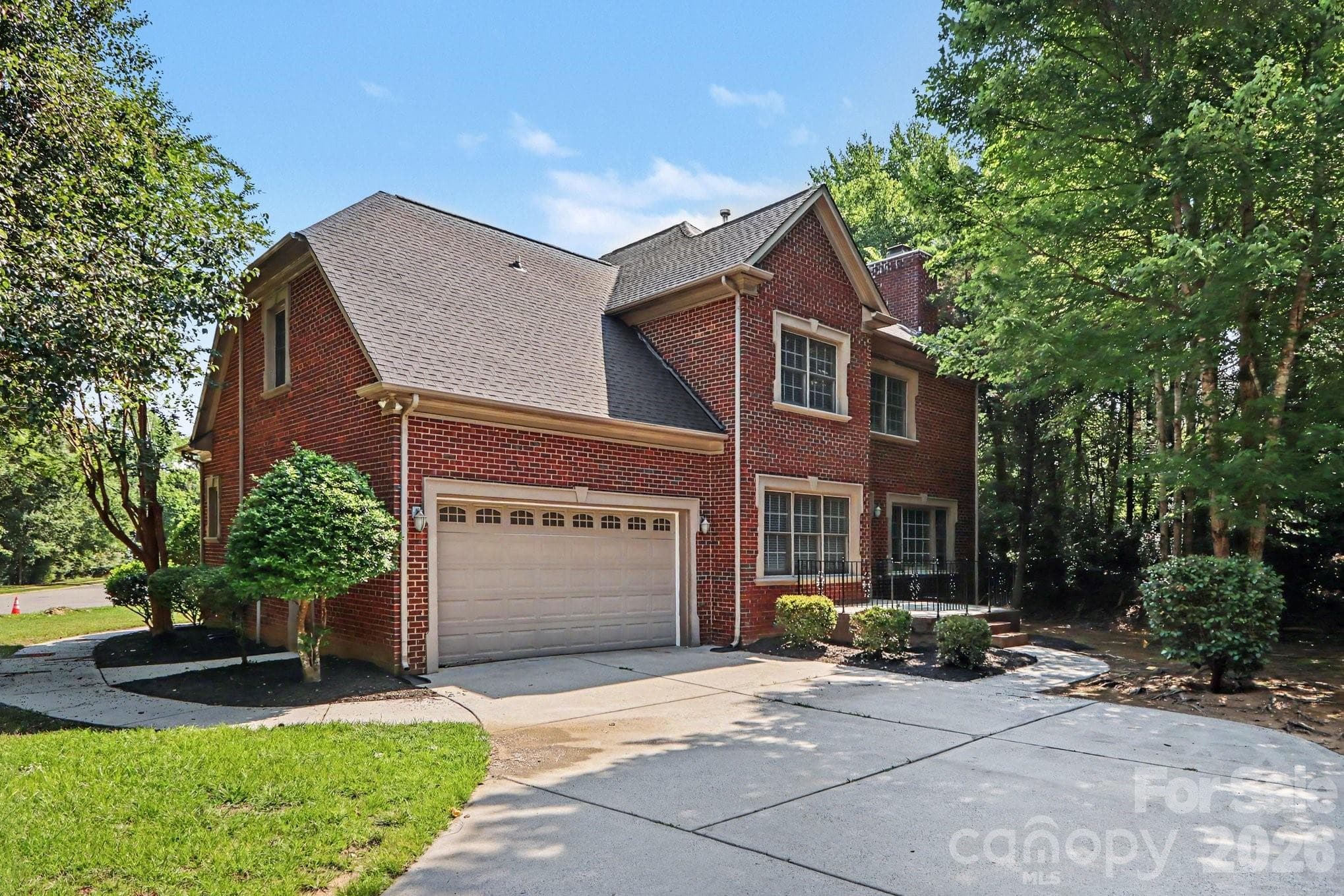 Single Family Residence at Davidson, photo 3 of 30