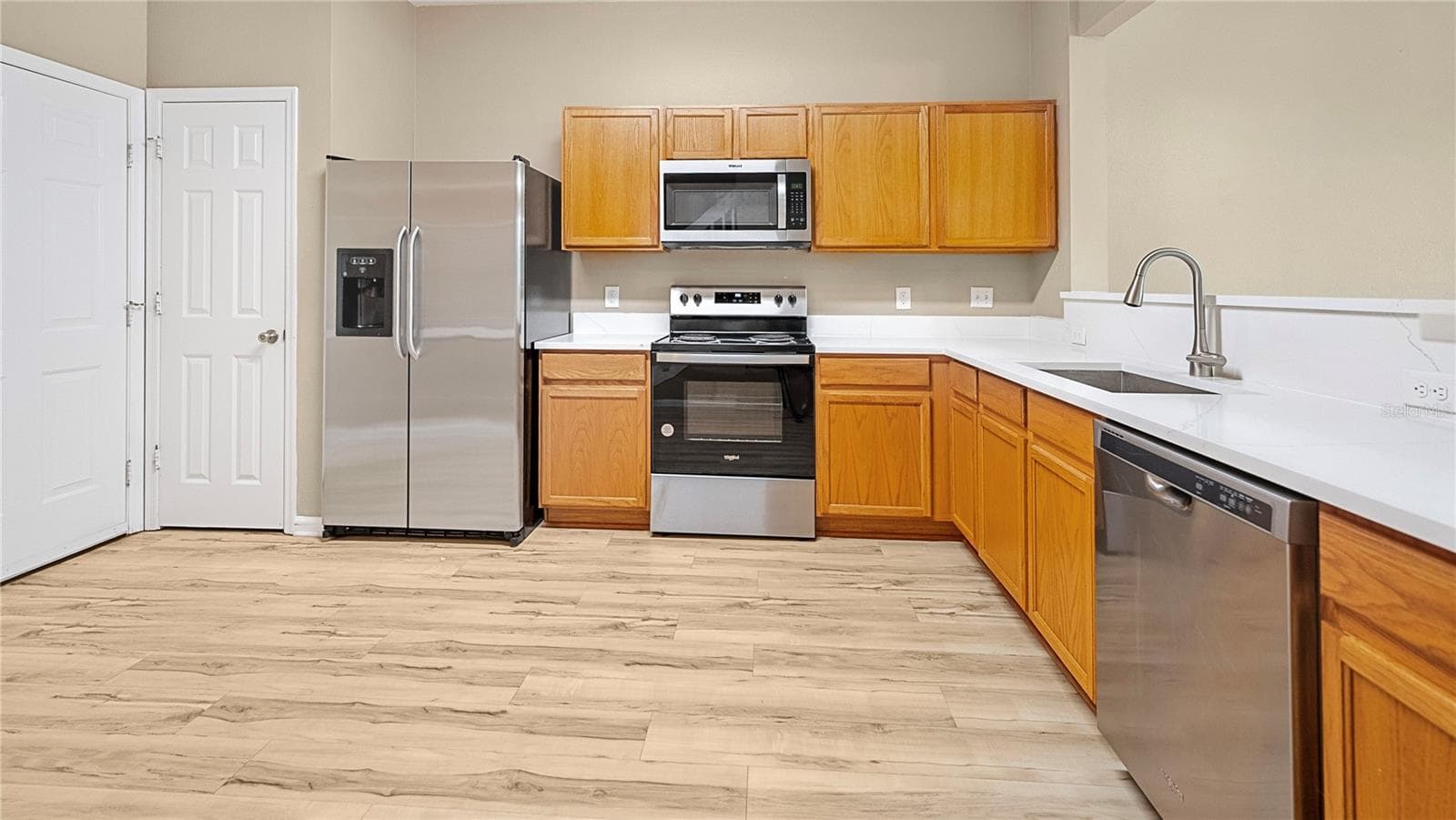 Townhouse at 6292 TWAIN ST #102, ORLANDO, photo 5 of 17