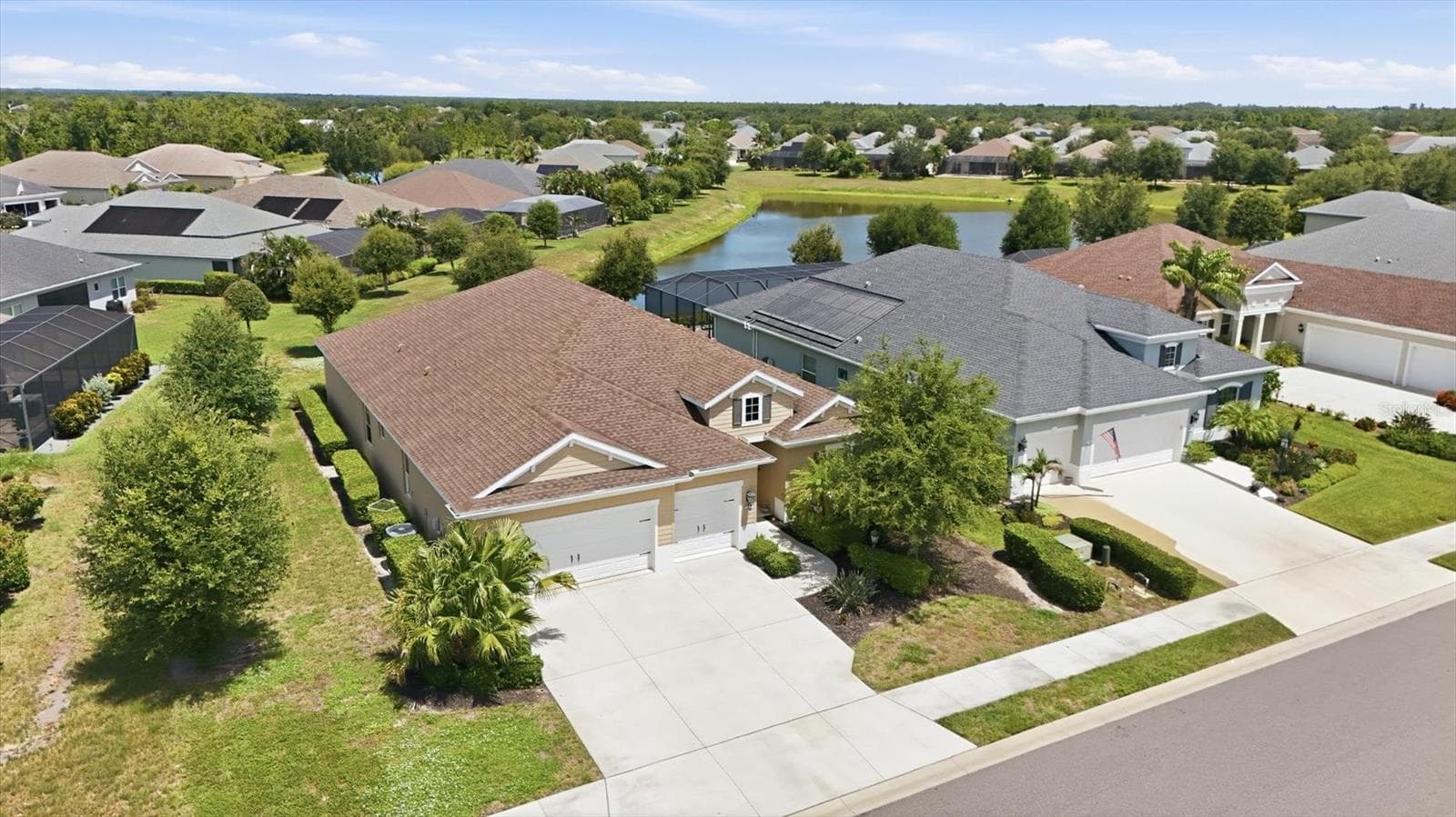 Single Family Residence at 1109 THORNBURY DR, PARRISH, photo 2 of 54