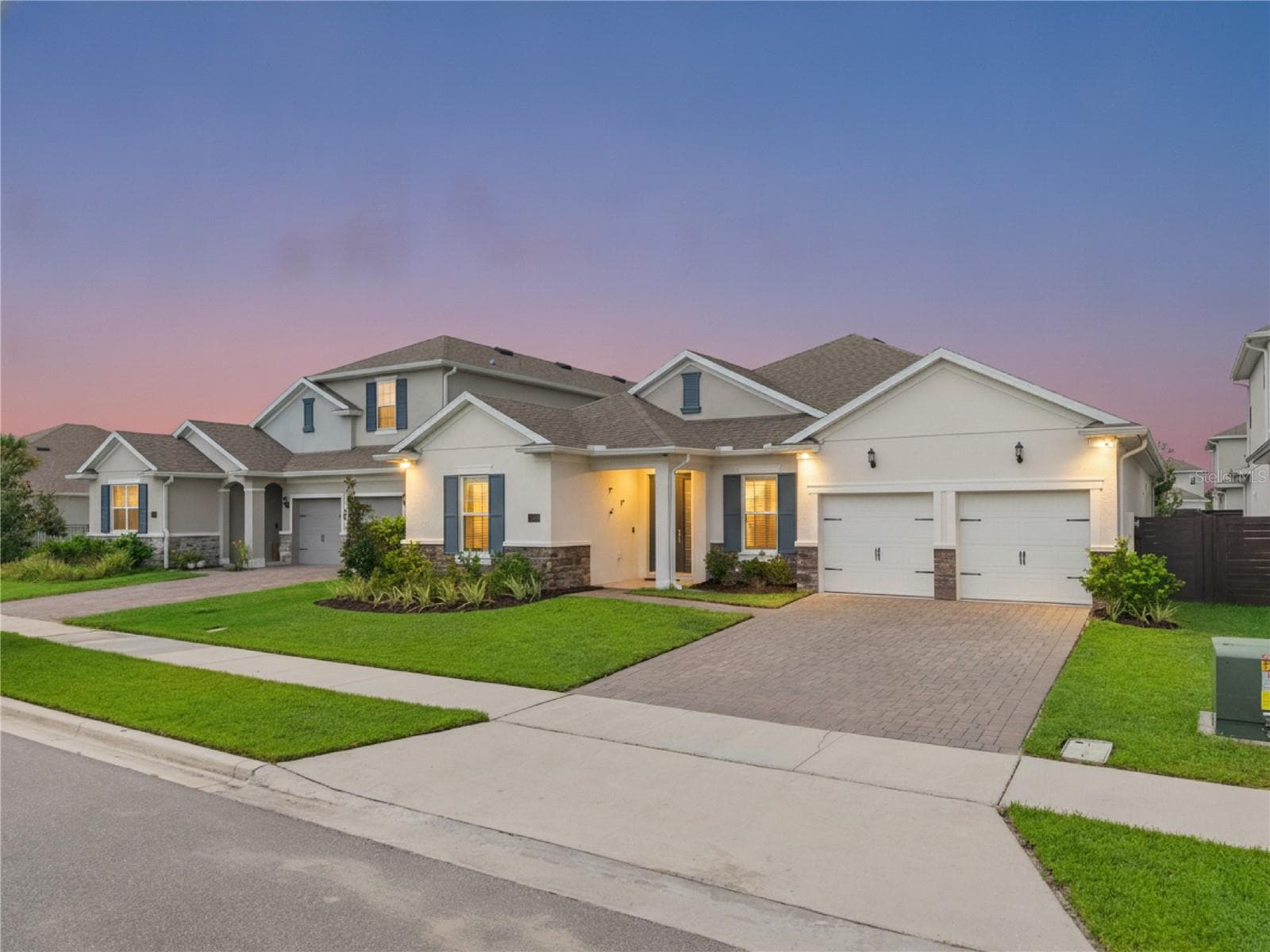 19053 BLUELEAF ST