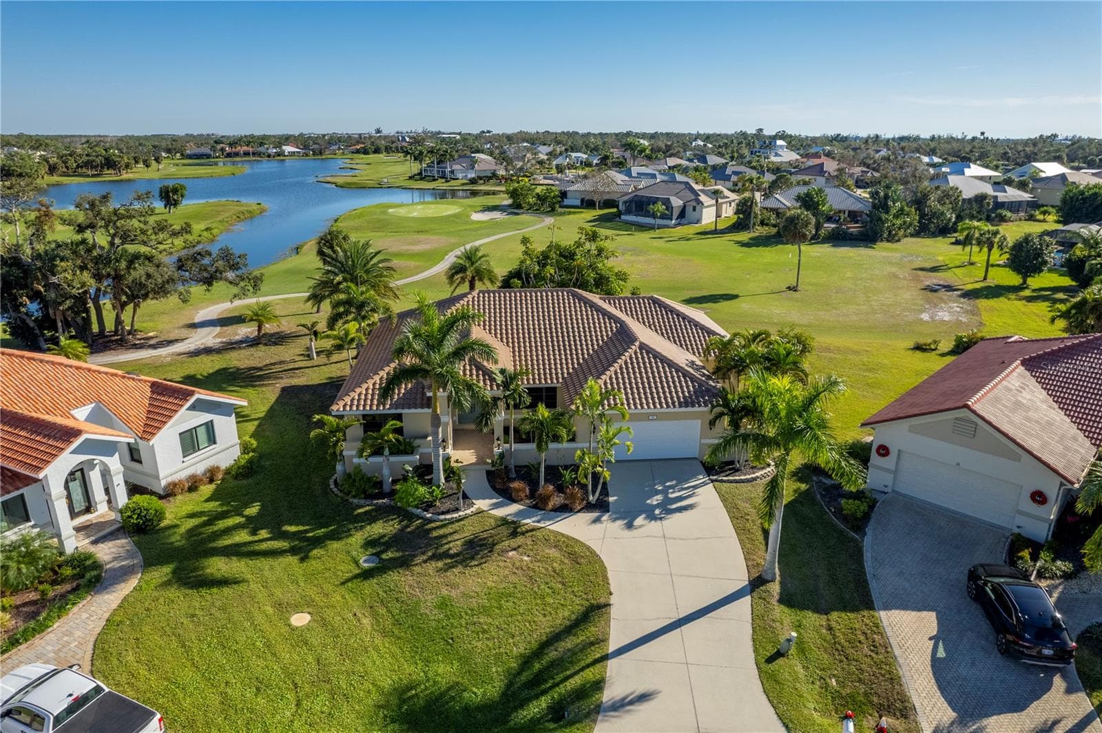 13 SEAWARD CIR