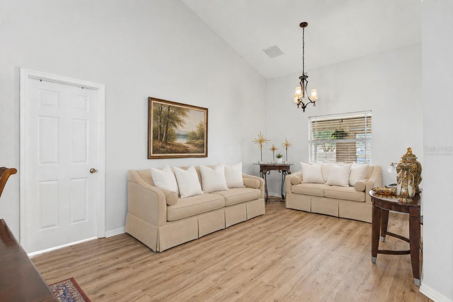 Virtually Staged - 123 RACHEL LIN LN, ST CLOUD