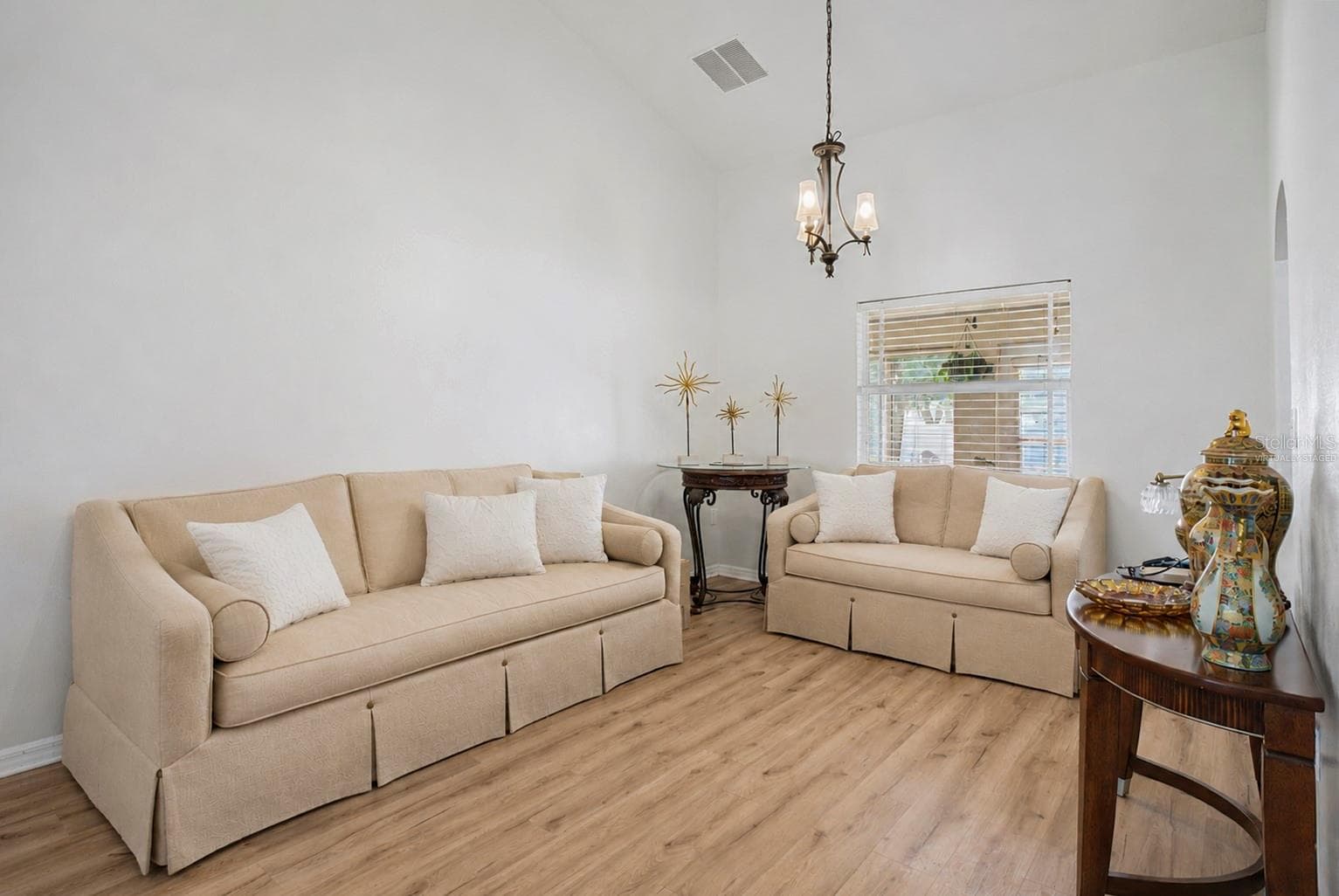 Virtually Staged - 123 RACHEL LIN LN, ST CLOUD