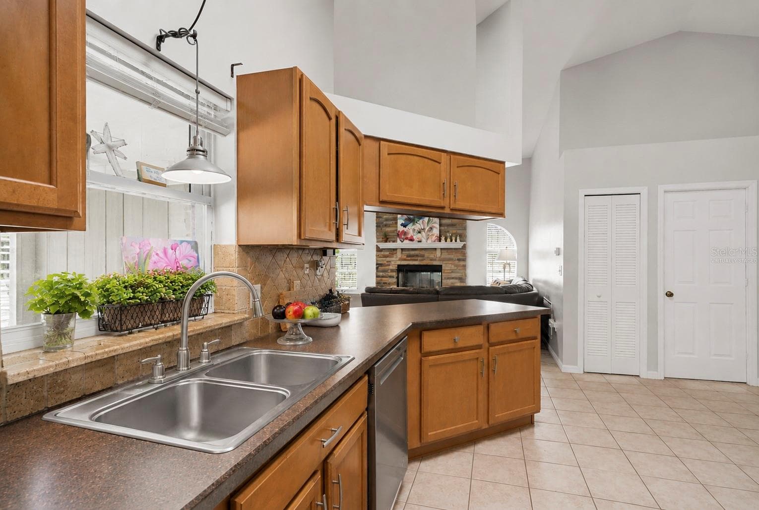 Virtually Staged - 123 RACHEL LIN LN, ST CLOUD