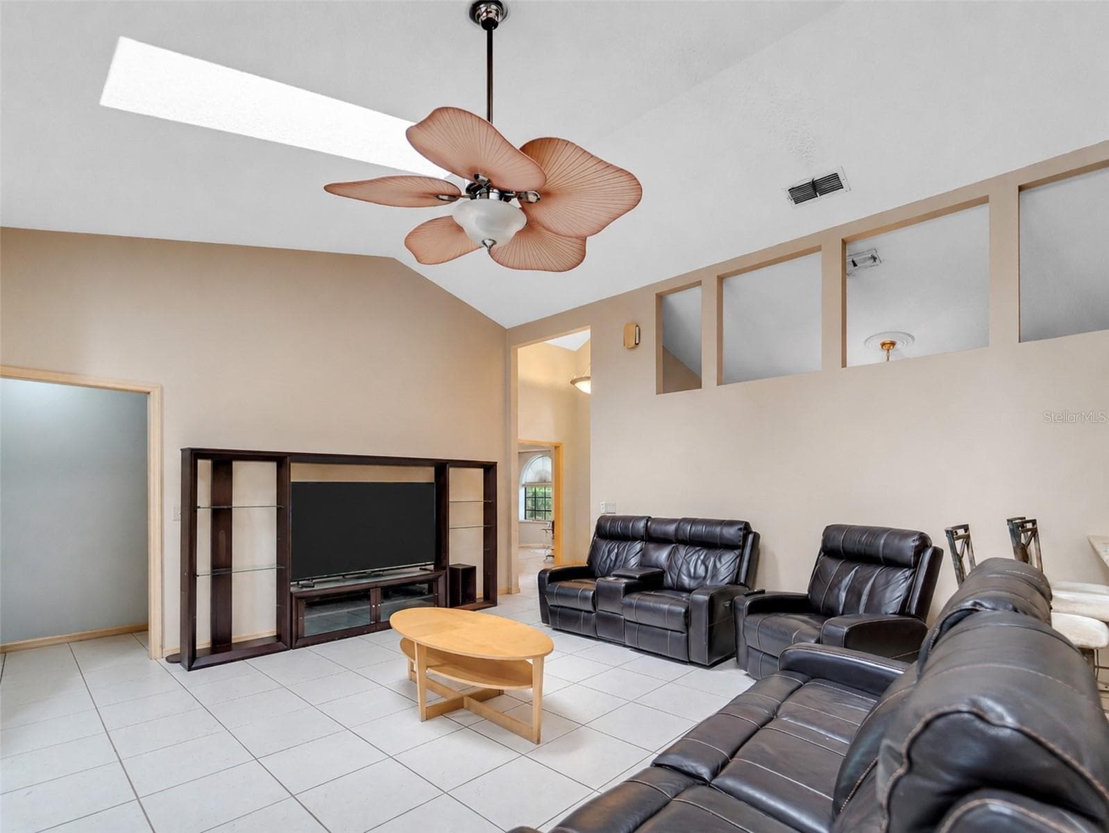 Single Family Residence at 1407 HEMPEL AVE, WINDERMERE, photo 81 of 95