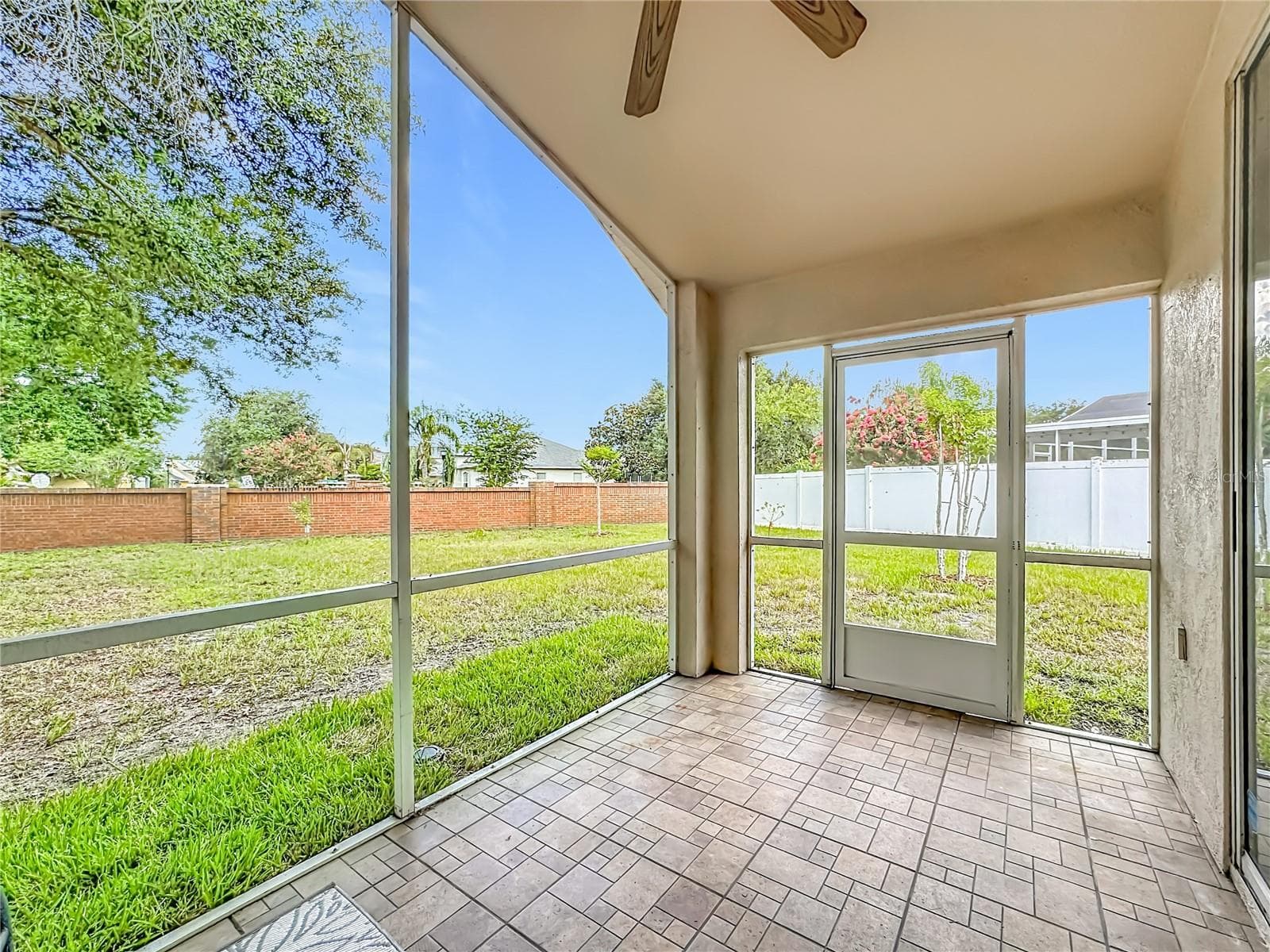 Single Family Residence at 7016 JAMESTOWN MANOR DR, RIVERVIEW, photo 49 of 88