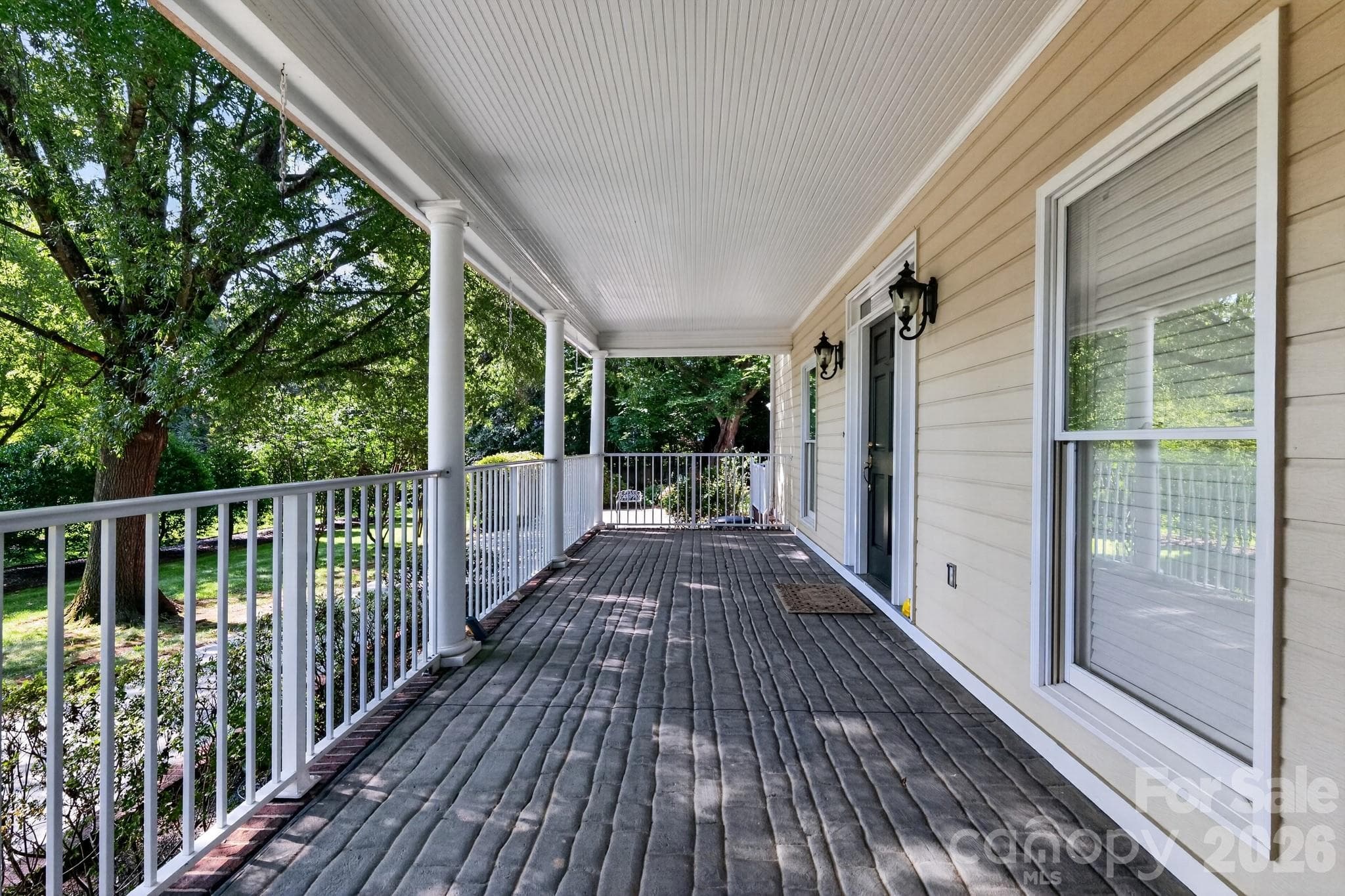 Front Porch - Charlotte