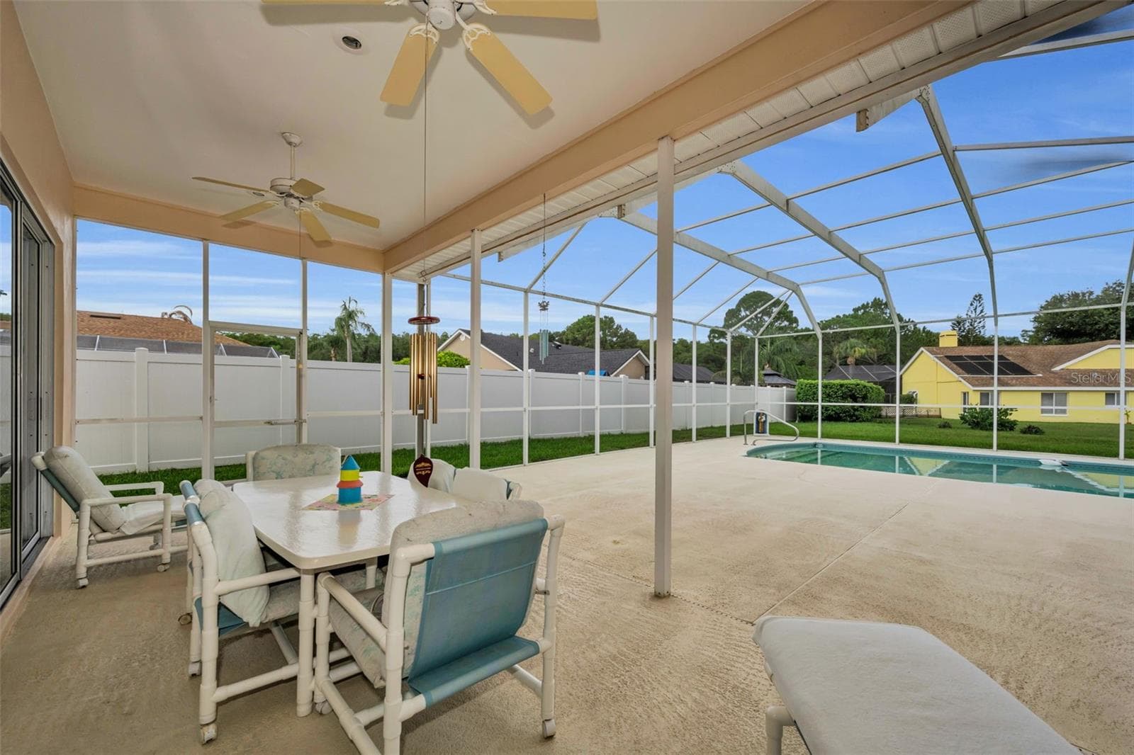 Single Family Residence at 7405 EVESBOROUGH LN, NEW PORT RICHEY, photo 25 of 33