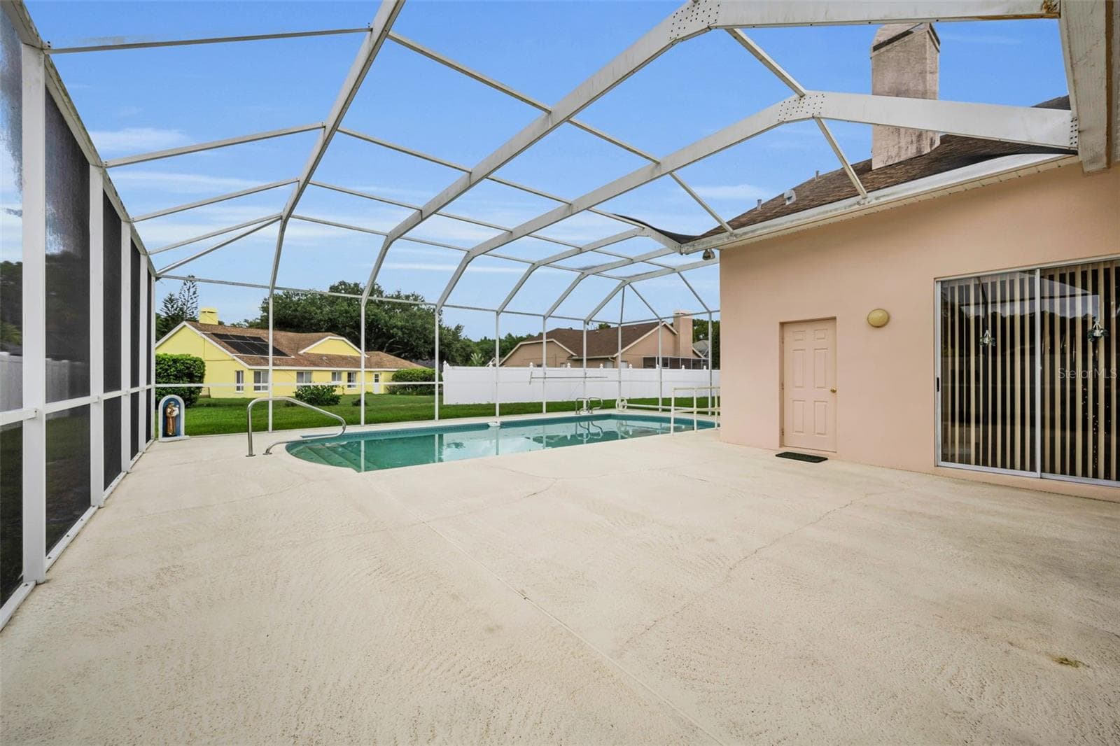 Single Family Residence at 7405 EVESBOROUGH LN, NEW PORT RICHEY, photo 29 of 33