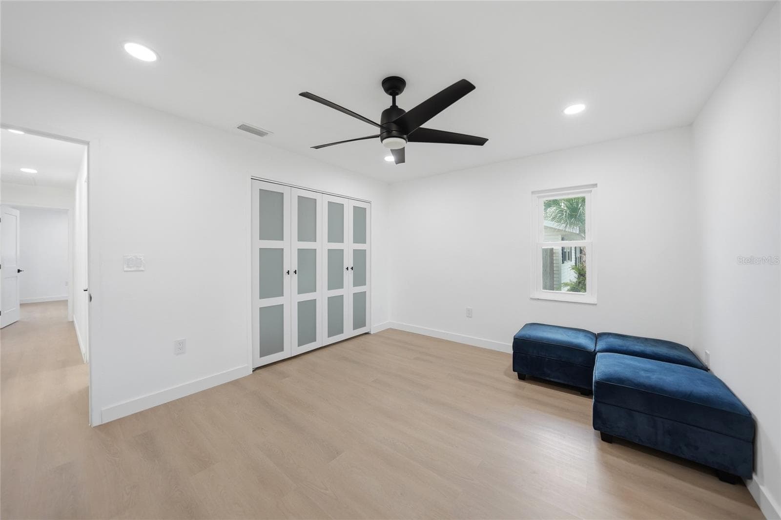 Single Family Residence at 2506 LAKESHORE CIR, PORT CHARLOTTE, photo 20 of 31