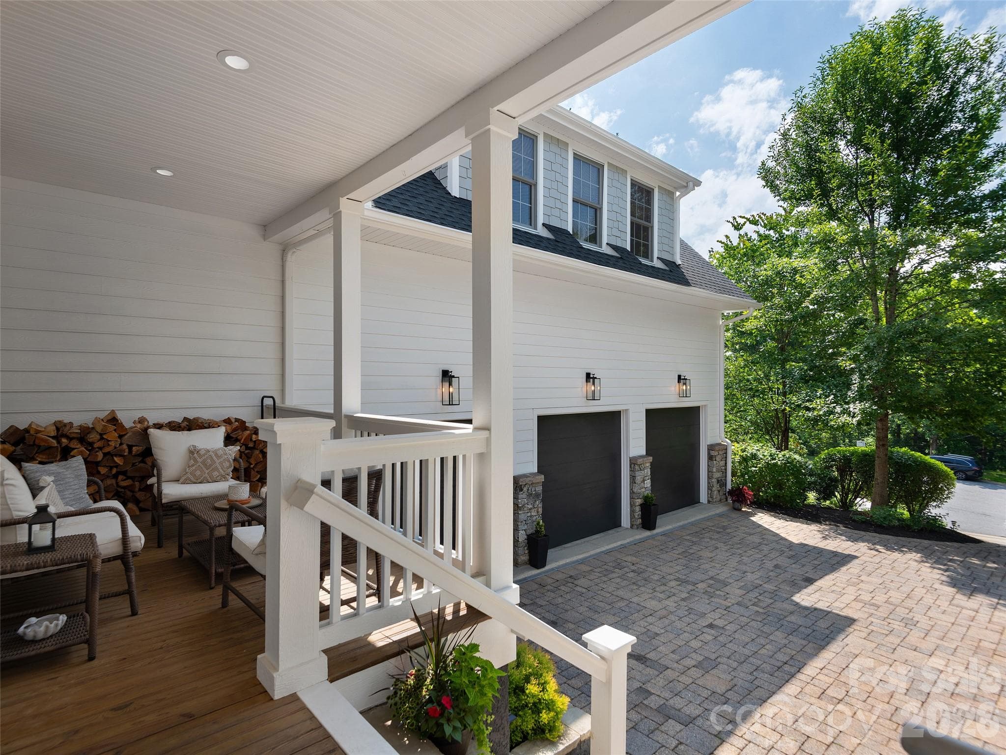 Single Family Residence at Asheville, photo 3 of 48