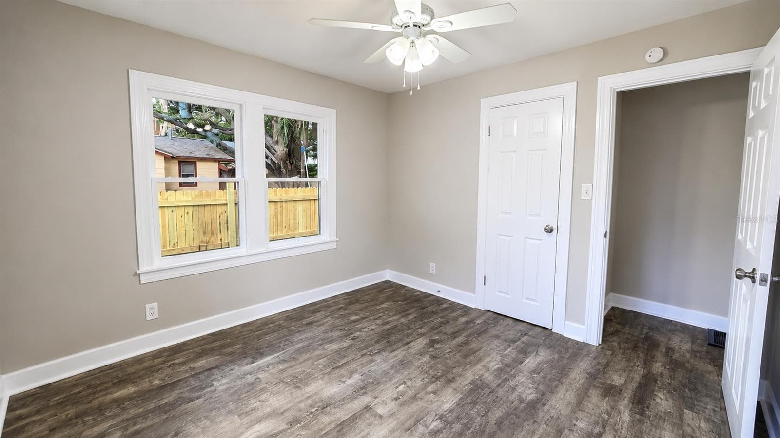 Single Family Residence at 657 15TH AVE S, ST PETERSBURG, photo 12 of 24