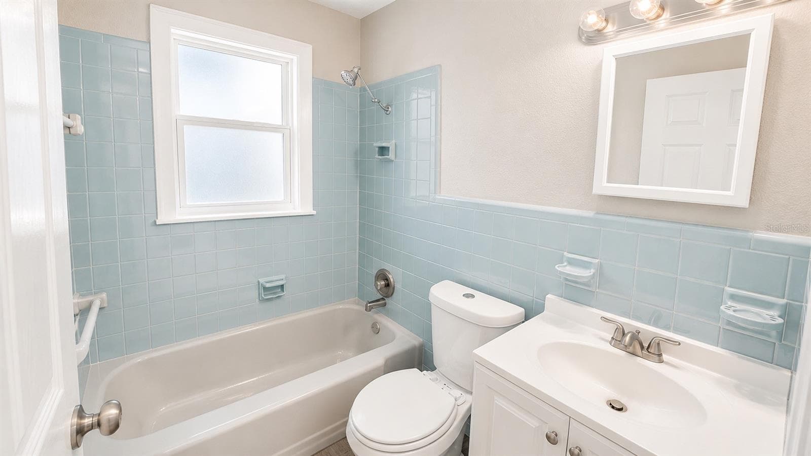 Single Family Residence at 657 15TH AVE S, ST PETERSBURG, photo 14 of 24