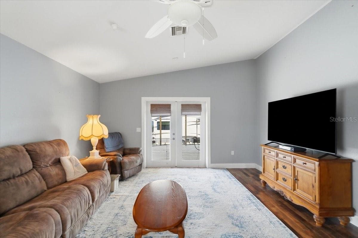 Single Family Residence at 115 SEMINOLE RD, BABSON PARK, photo 8 of 43