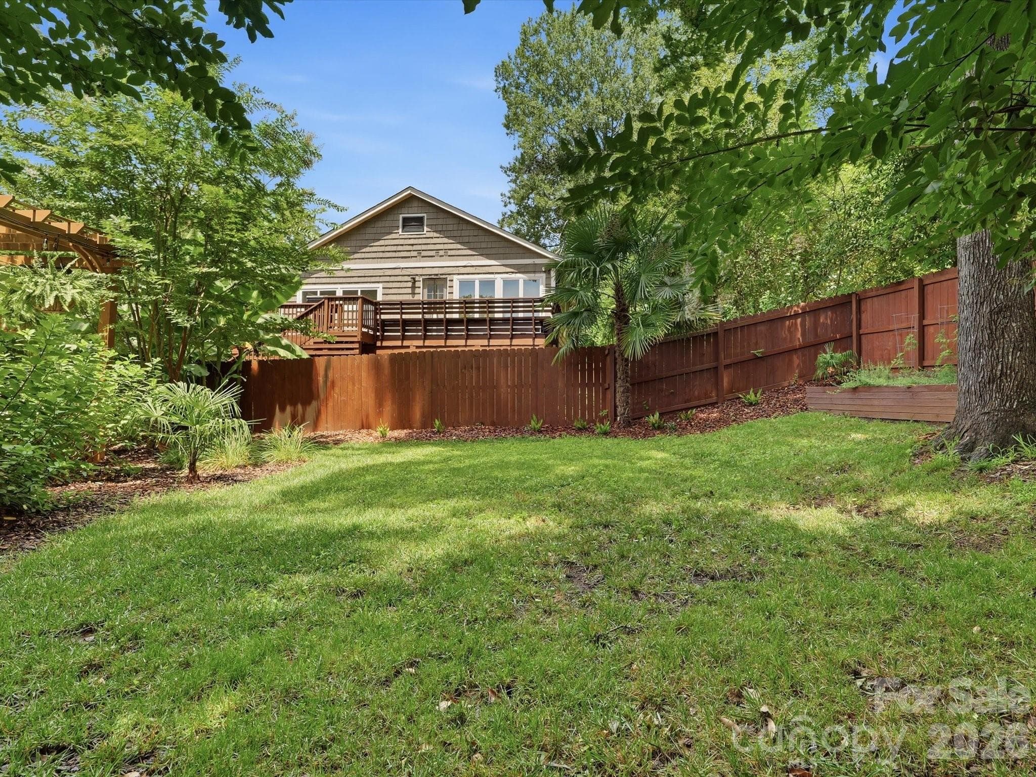 Single Family Residence at 1403 Academy Street, Charlotte, photo 34 of 41