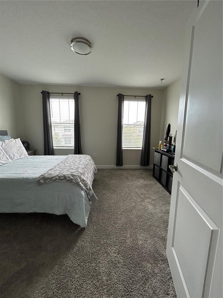 Single Family Residence at 11831 CHARADES ST, ORLANDO, photo 2 of 16