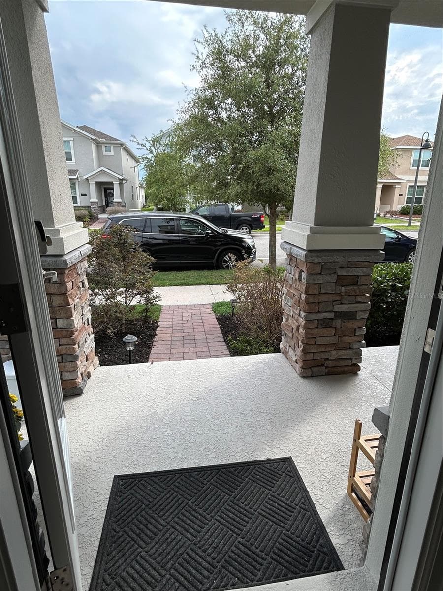Single Family Residence at 11831 CHARADES ST, ORLANDO, photo 3 of 16