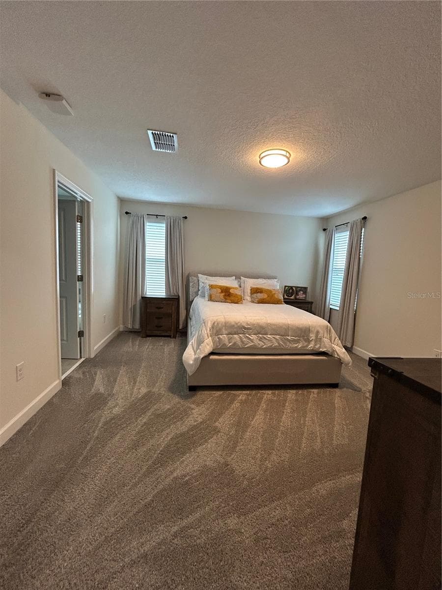 Single Family Residence at 11831 CHARADES ST, ORLANDO, photo 5 of 16