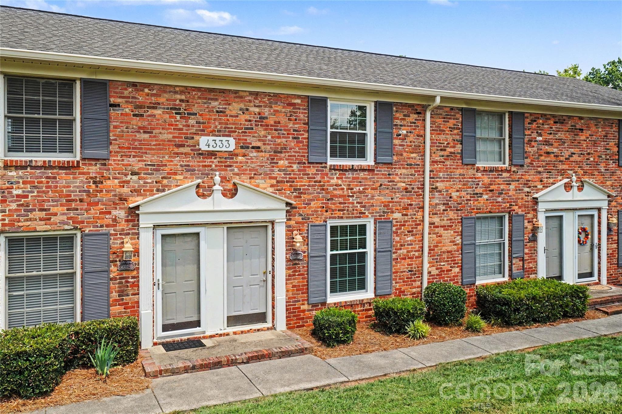 Main Entry - Charlotte