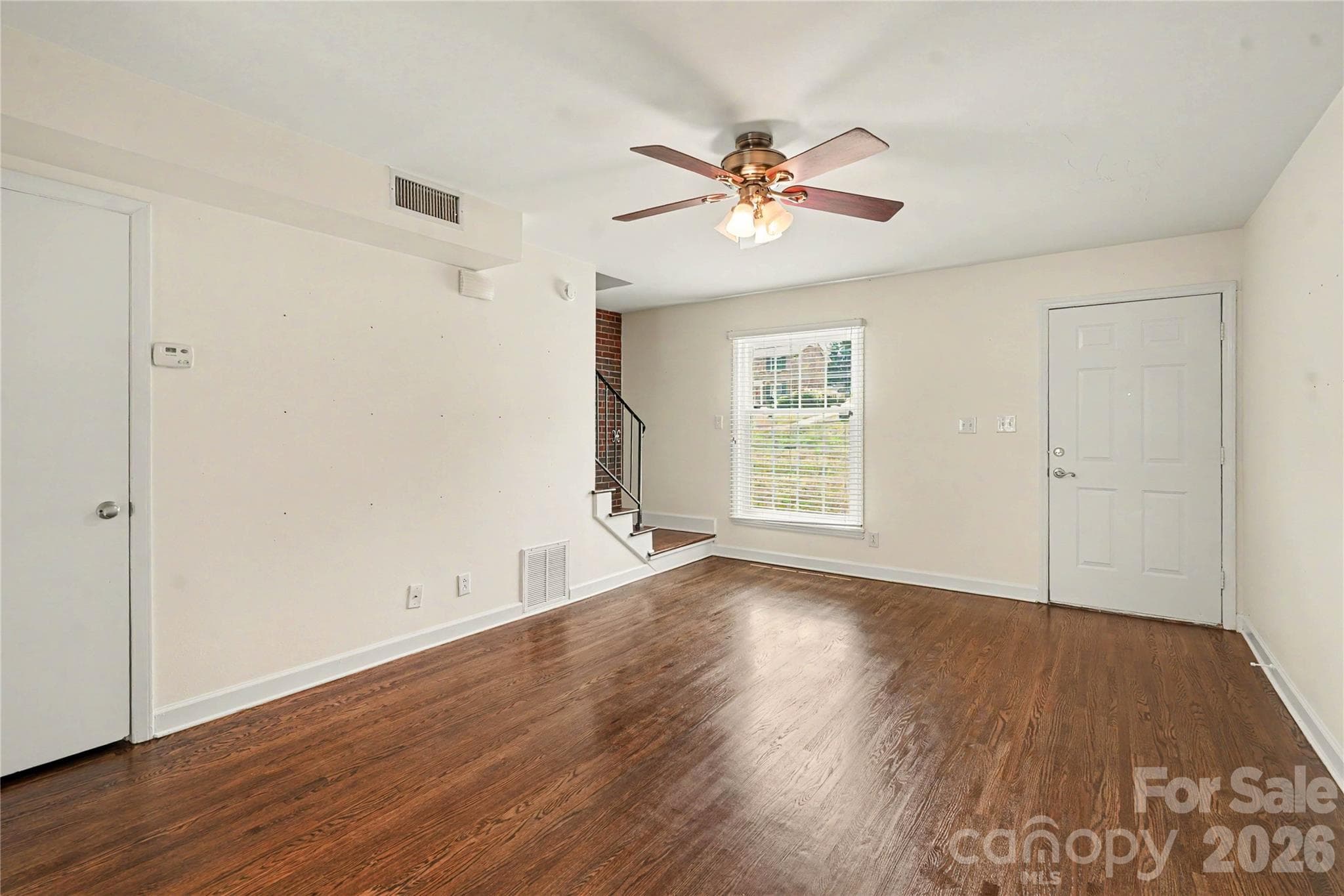 Condominium at Charlotte, photo 4 of 19