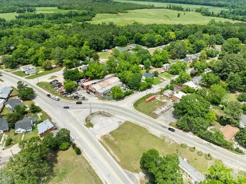 Lot at 519 & 522 2nd Street, Cheraw, photo 3 of 11