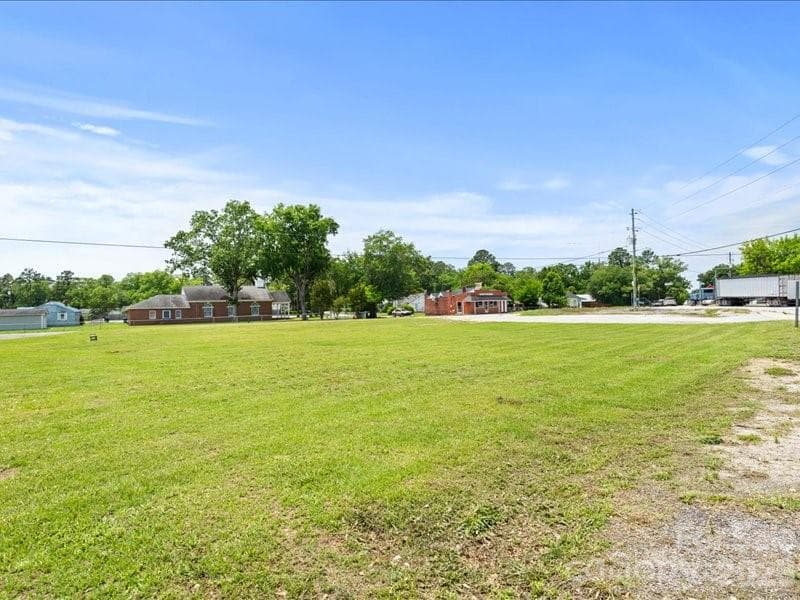 Lot at 519 & 522 2nd Street, Cheraw, photo 6 of 11