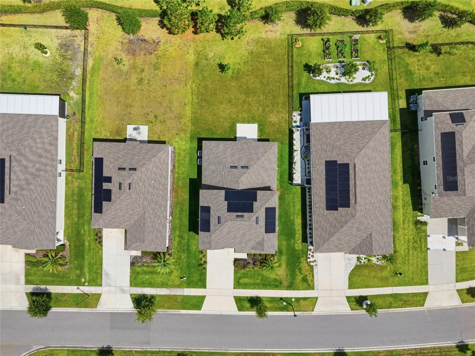 Single Family Residence at 5215 TANZANITE DR, MOUNT DORA, photo 62 of 65