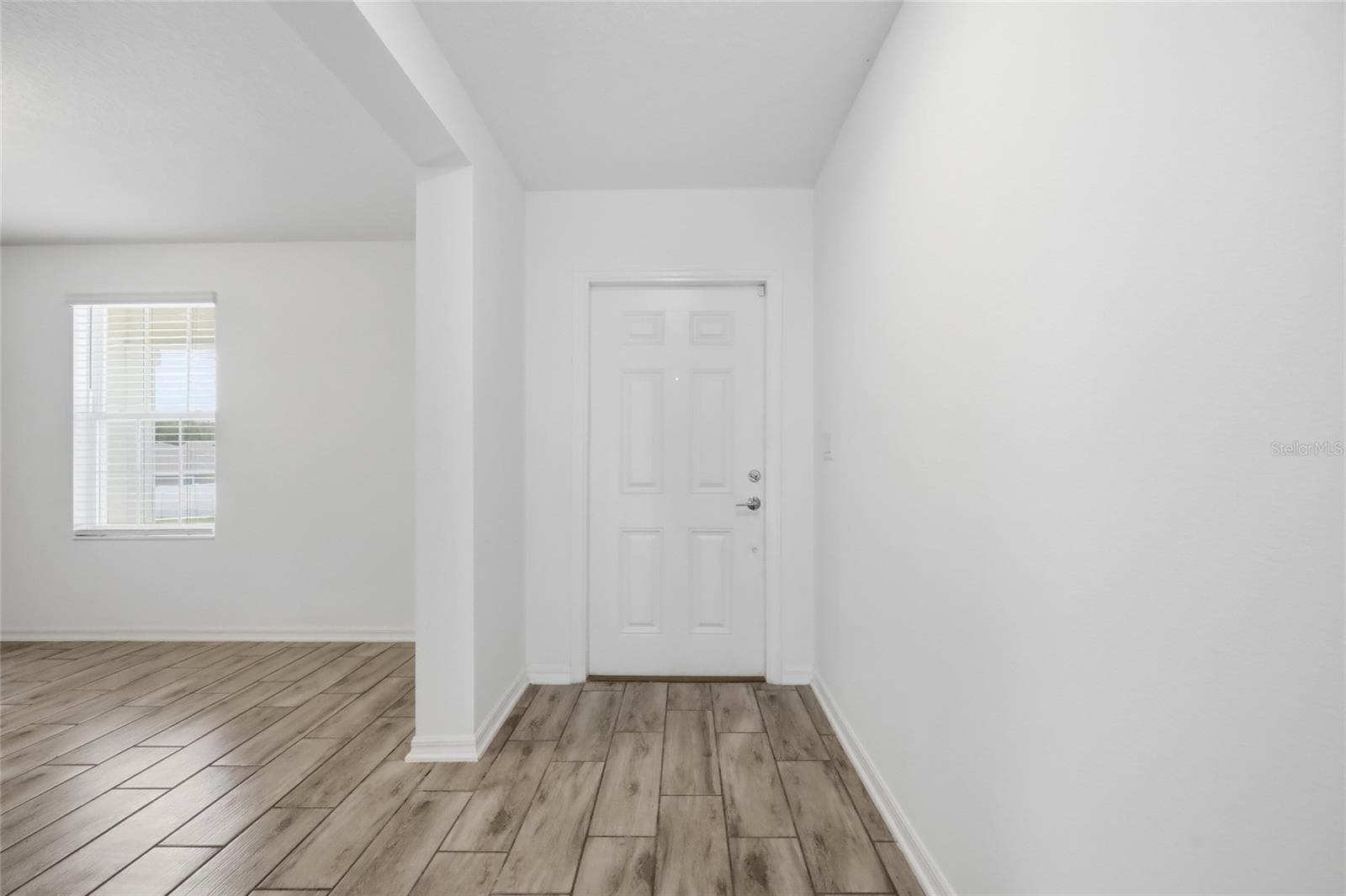 Single Family Residence at 5215 TANZANITE DR, MOUNT DORA, photo 20 of 65