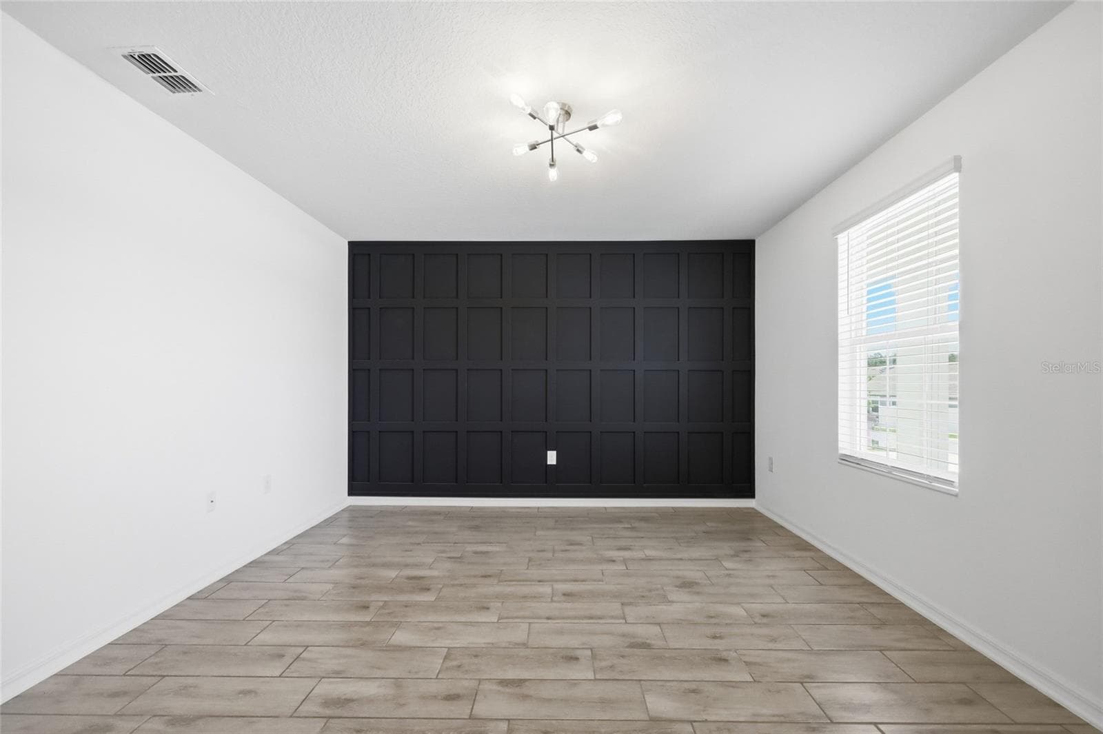 Single Family Residence at 5215 TANZANITE DR, MOUNT DORA, photo 24 of 65