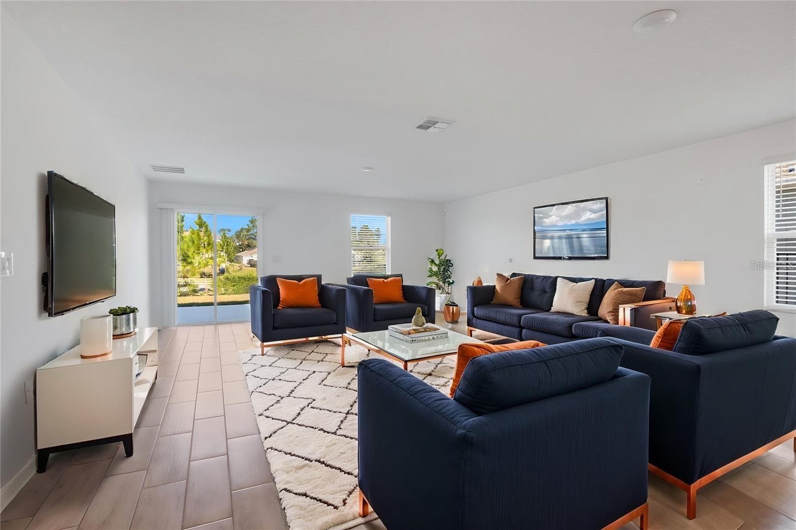 Single Family Residence at 5215 TANZANITE DR, MOUNT DORA, photo 13 of 65