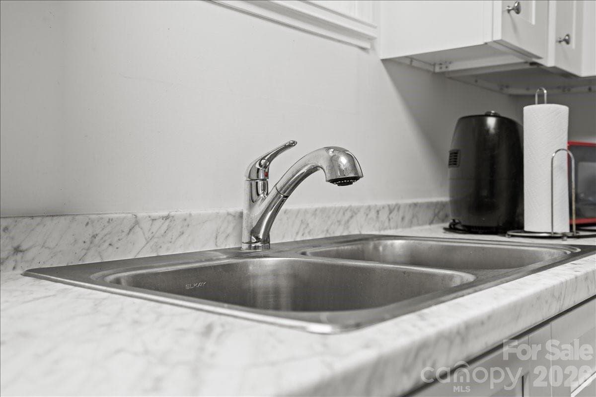 Apartment at 501 Church Street, Cheraw, photo 18 of 48