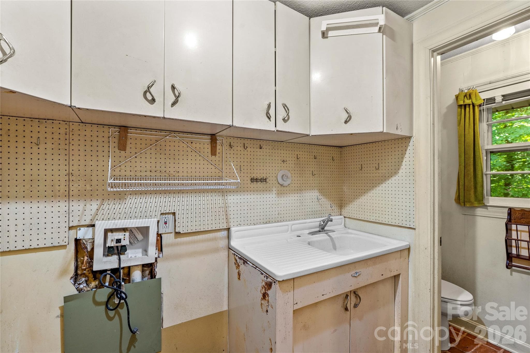 Laundry Room with Sink! - 155 Duck Creek Road, Troutman