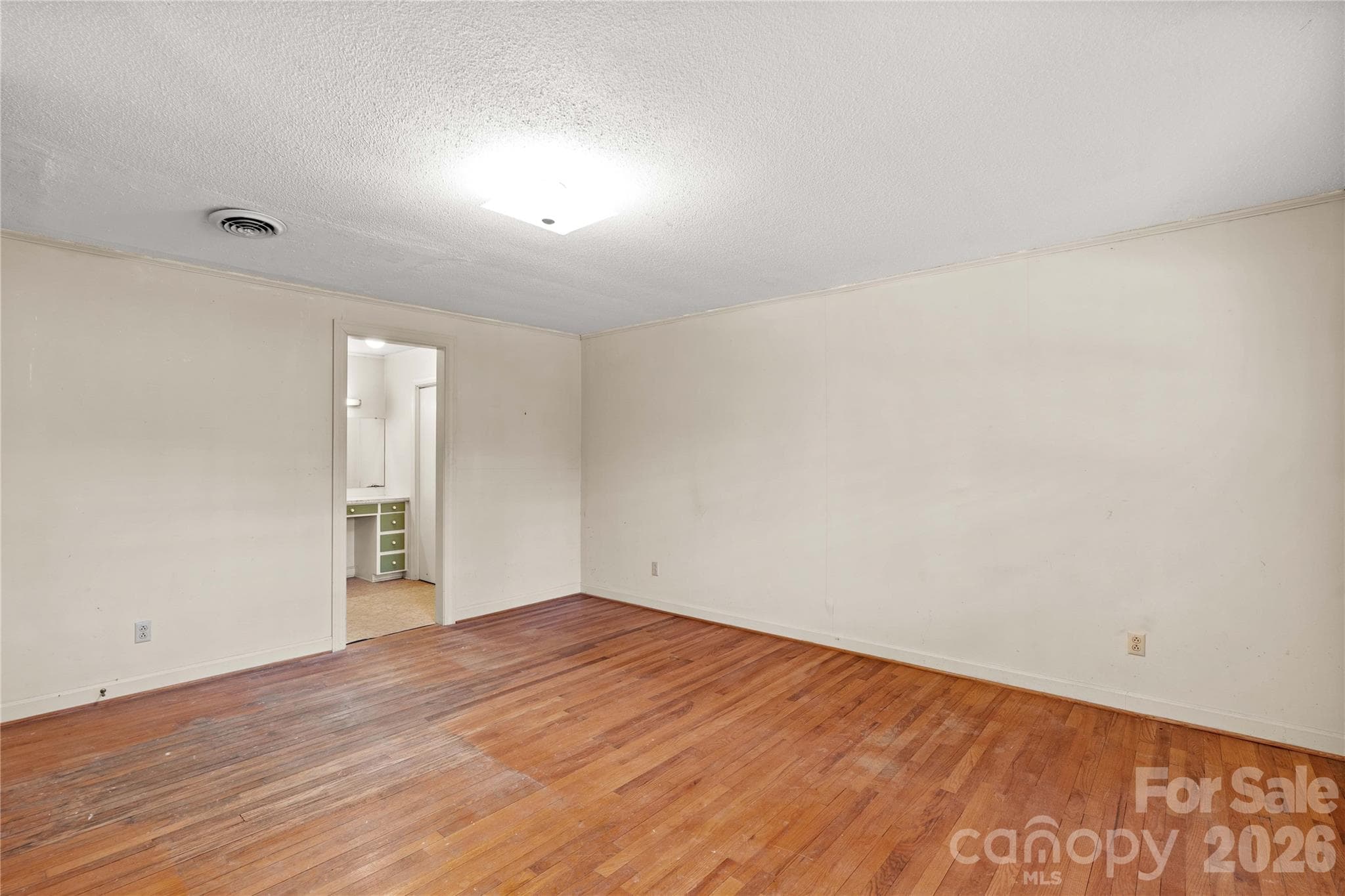 Single Family Residence at 155 Duck Creek Road, Troutman, photo 18 of 32