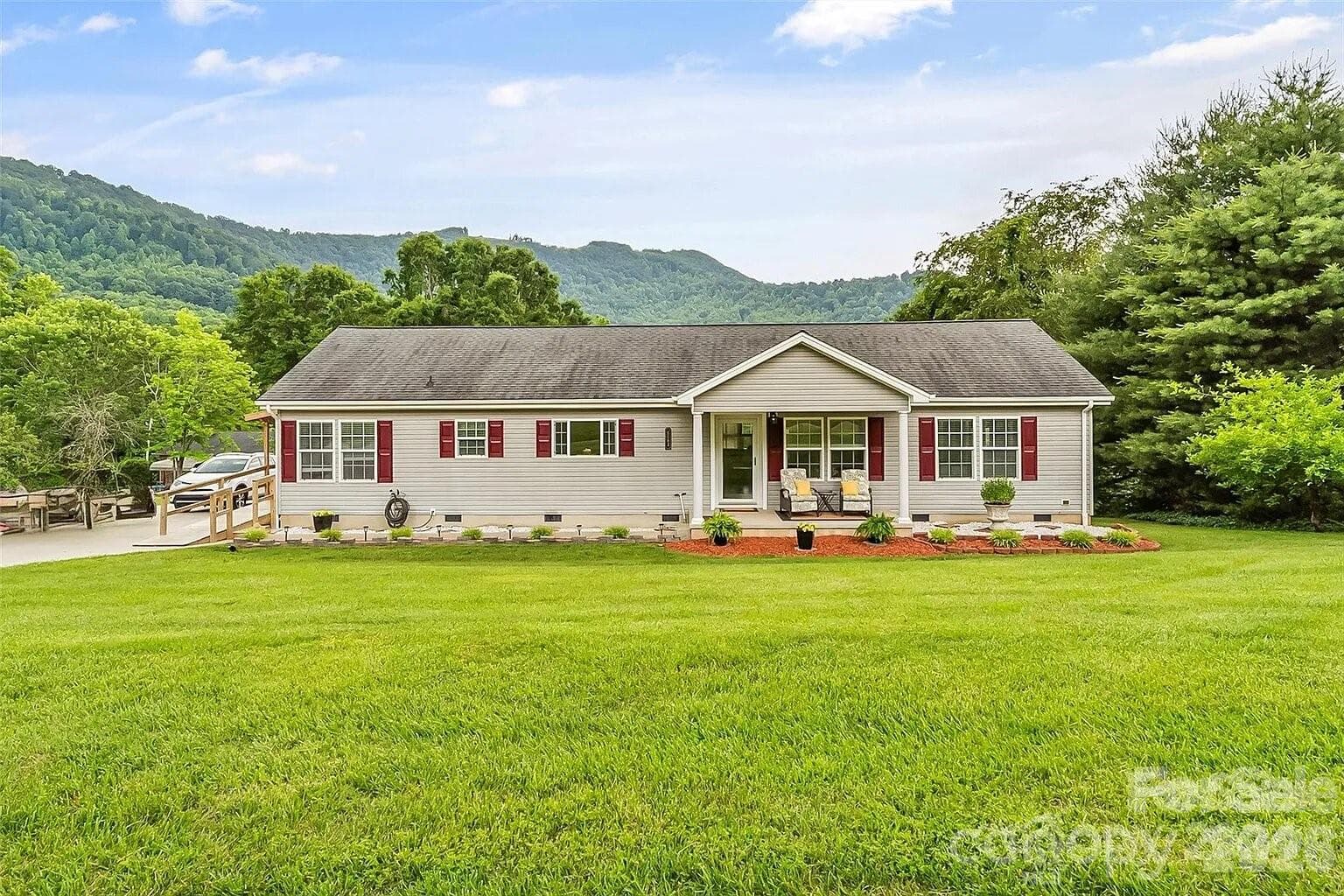 Single Family Residence at Morganton, photo 2 of 18
