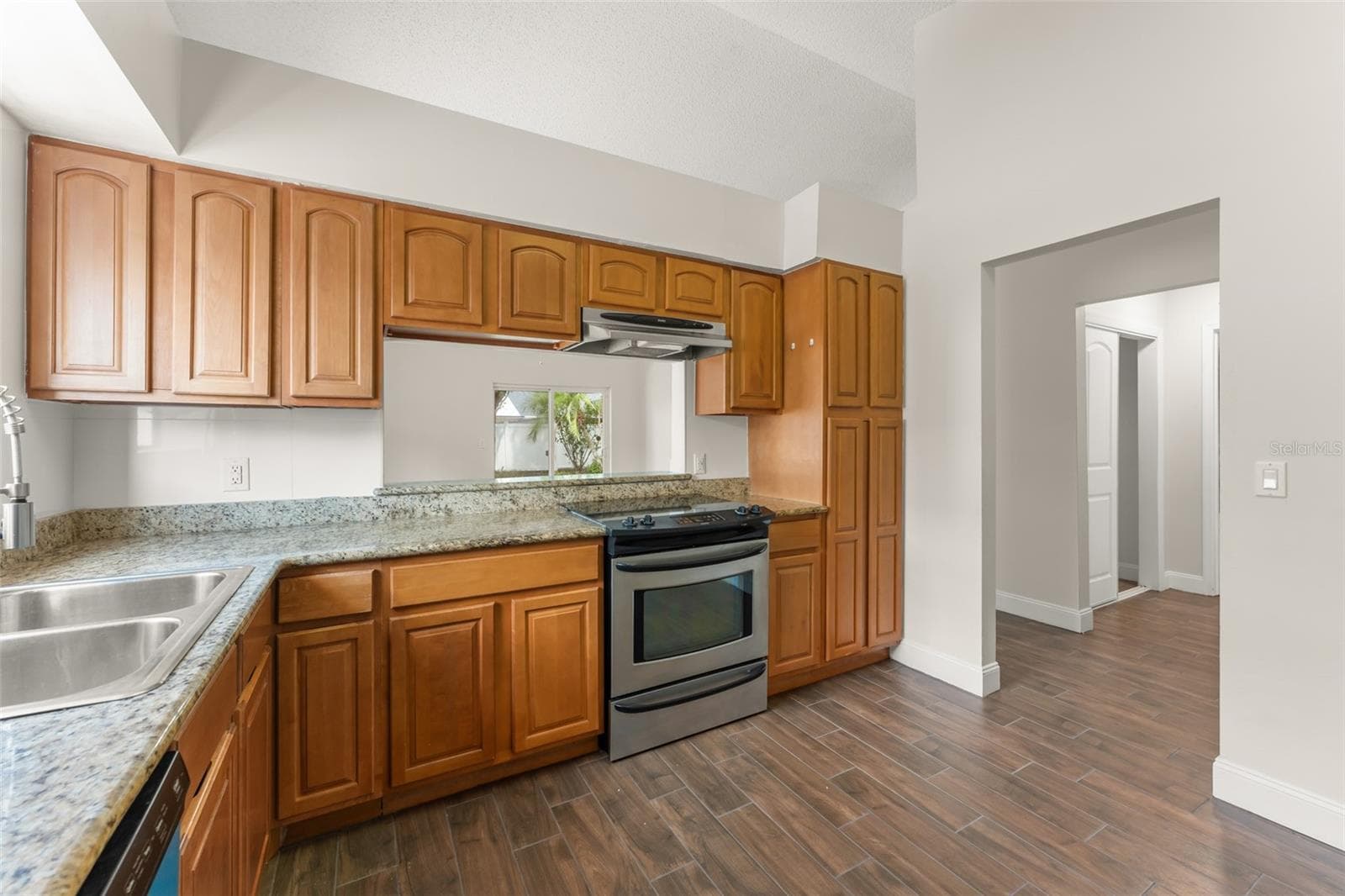 Half Duplex at 2458 LONG MEADOW WAY, ORLANDO, photo 7 of 30