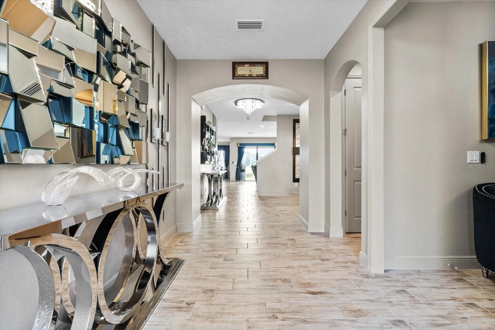 Single Family Residence at 12854 BOGGY CREEK DR, RIVERVIEW, photo 4 of 94