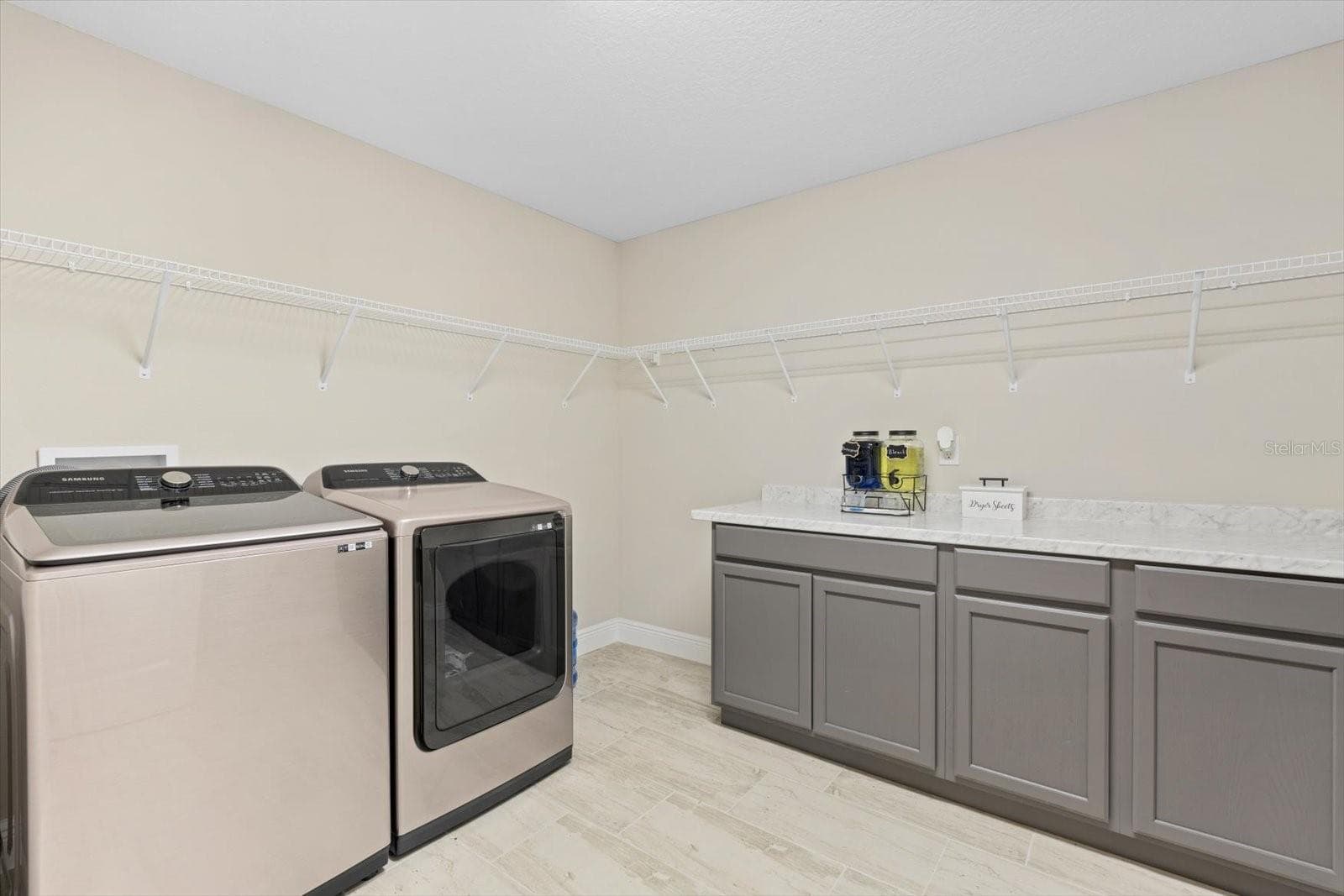 Launry Room Upstairs - 12854 BOGGY CREEK DR, RIVERVIEW