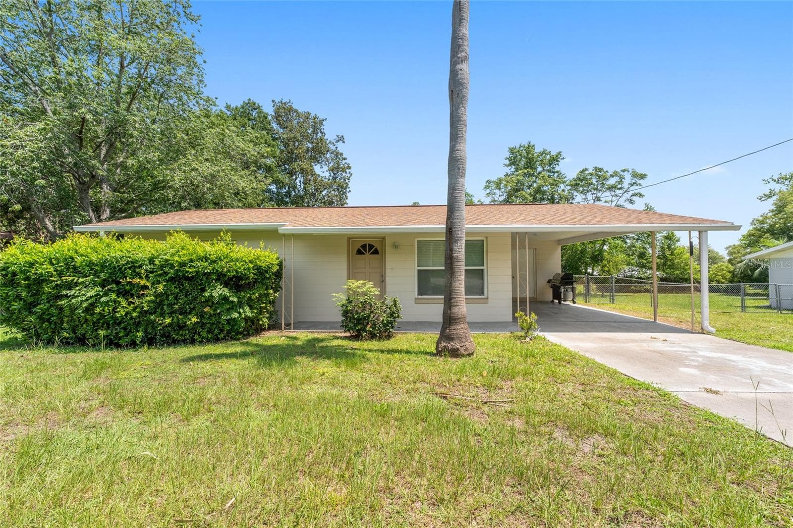 21545 SW HONEYSUCKLE ST