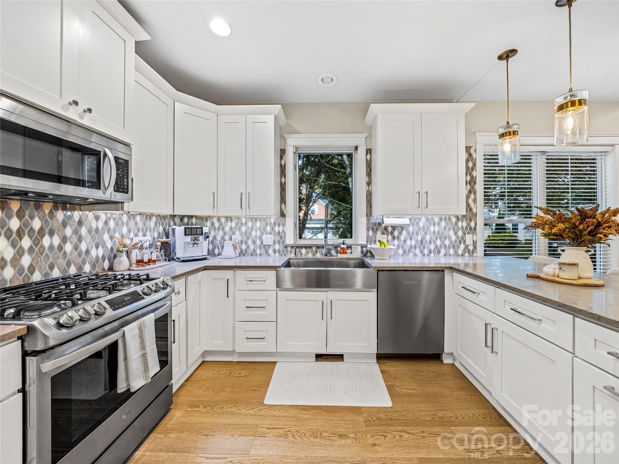 Single Family Residence at Asheville, photo 9 of 44