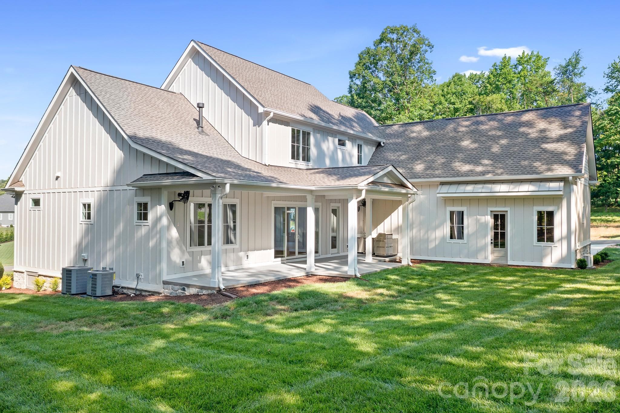 PLENTY OF ROOM FOR A POOL! - Mooresville