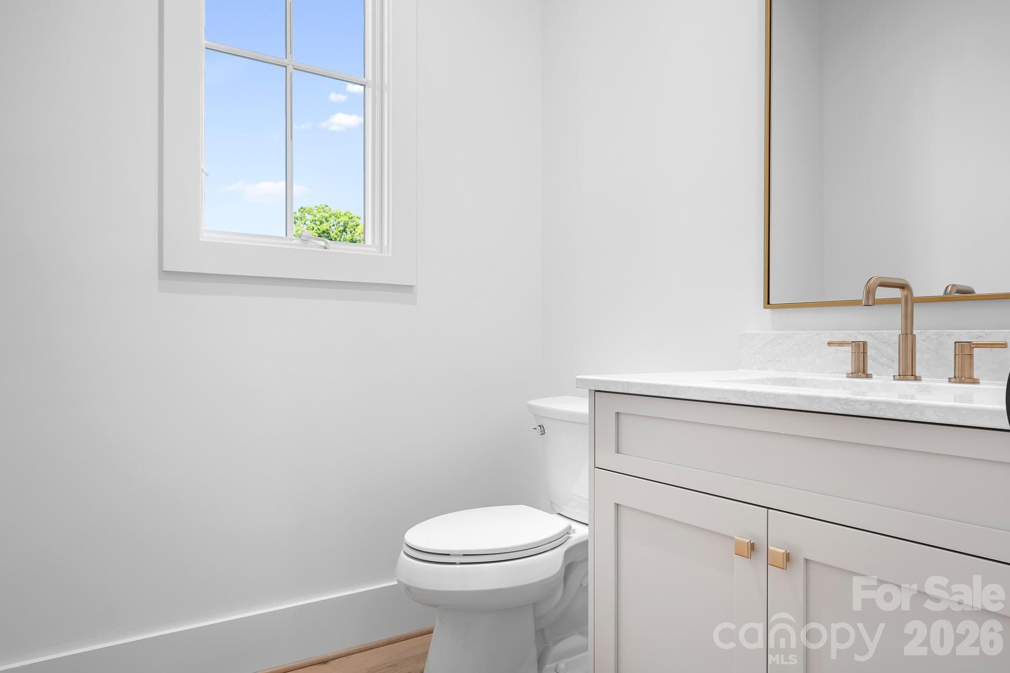 Powder room - Mooresville