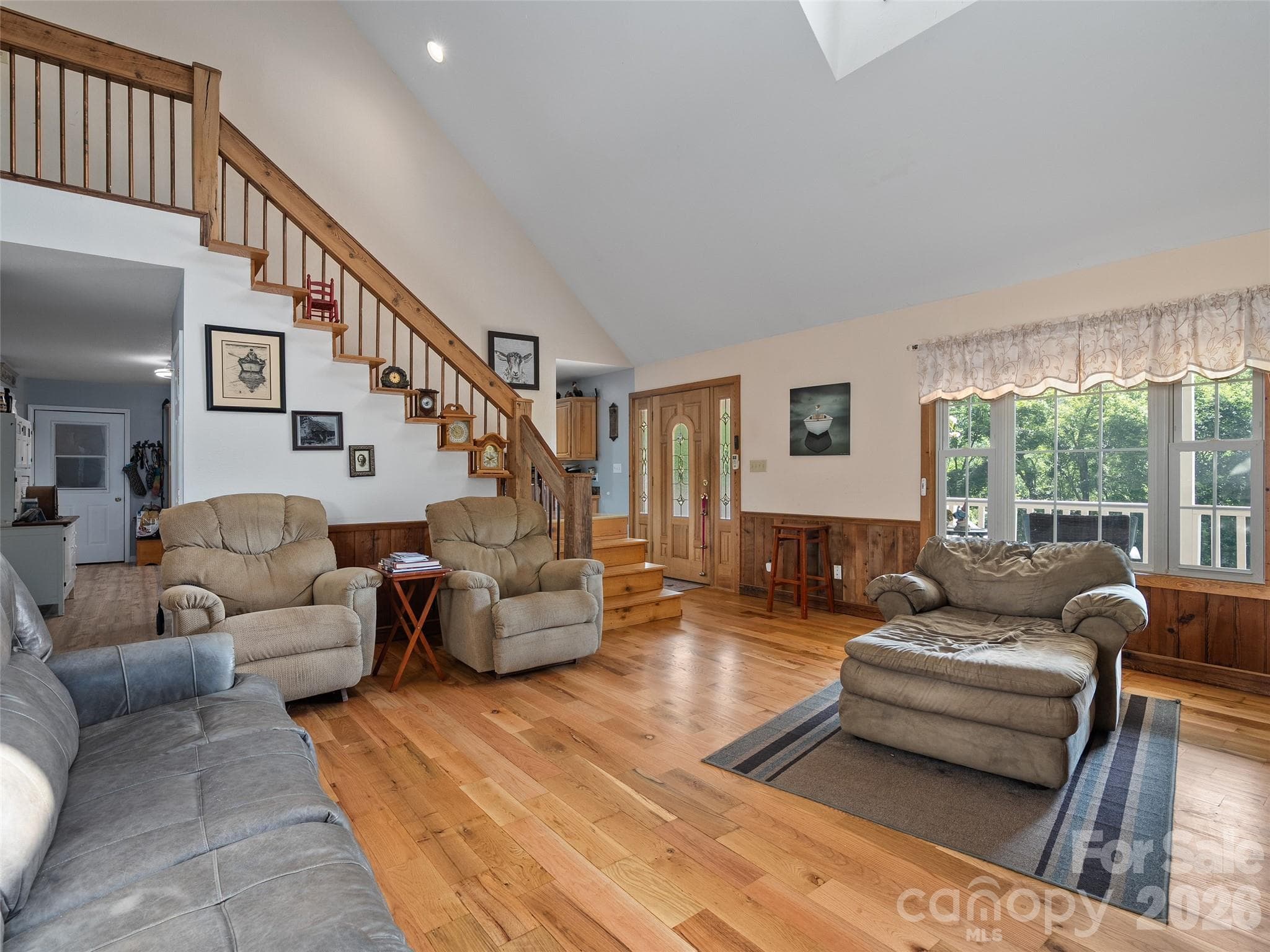 Single Family Residence at 81 Aldens Way, Clyde, photo 9 of 48