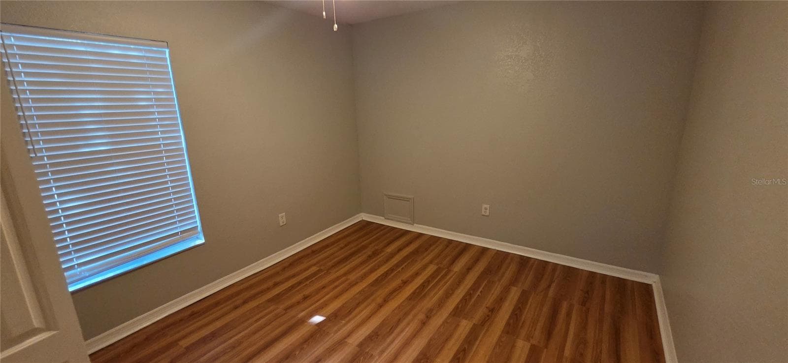 Single Family Residence at 6807 E NORTH BAY ST, TAMPA, photo 14 of 35