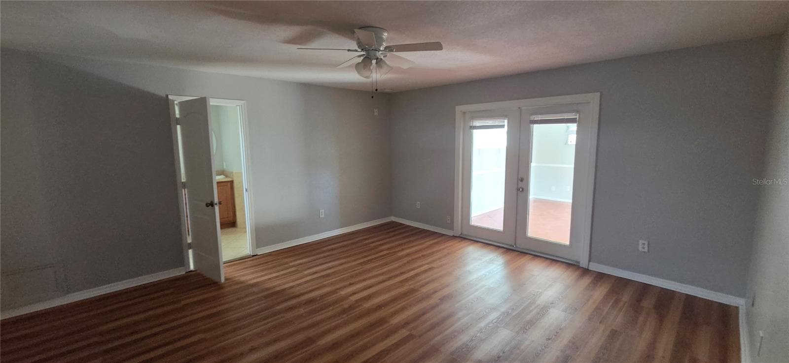 Single Family Residence at 6807 E NORTH BAY ST, TAMPA, photo 17 of 35