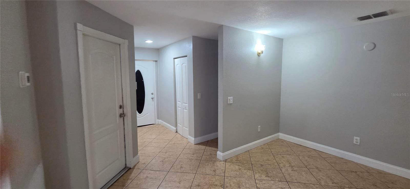 Single Family Residence at 6807 E NORTH BAY ST, TAMPA, photo 26 of 35